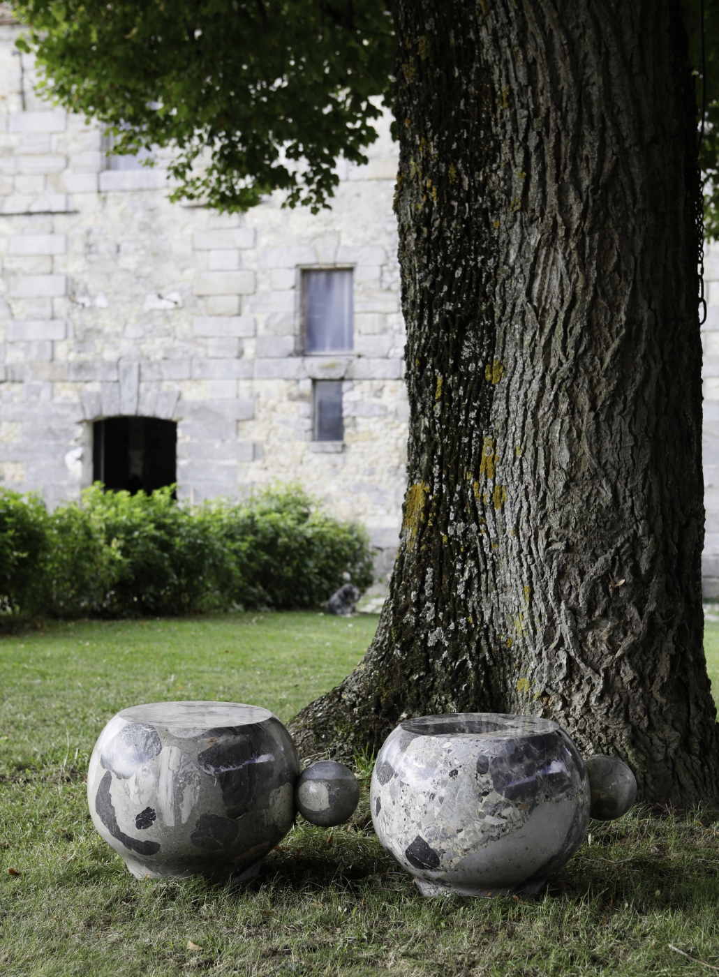 Assise exterieure Topierre 
